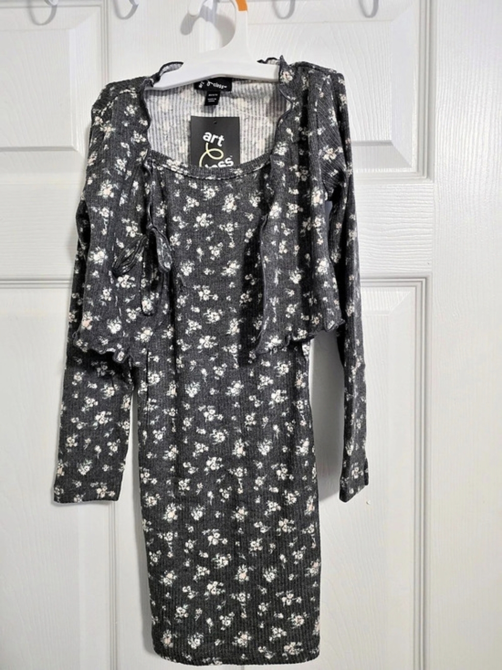 art class Floral Mini Dress in Black & Pink Size XS NWT Girl